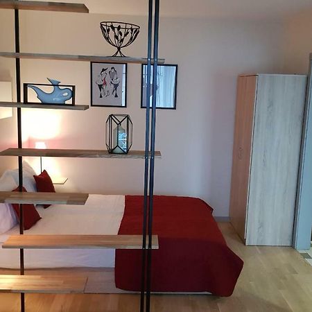 Gireles Apartamentai Kaišiadorys Екстериор снимка