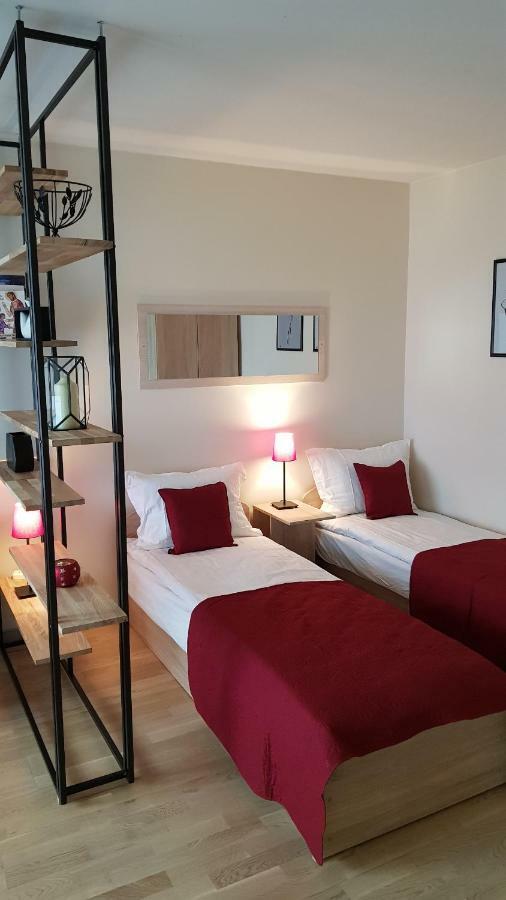 Gireles Apartamentai Kaišiadorys Екстериор снимка