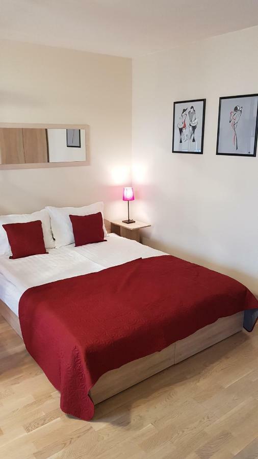 Gireles Apartamentai Kaišiadorys Екстериор снимка