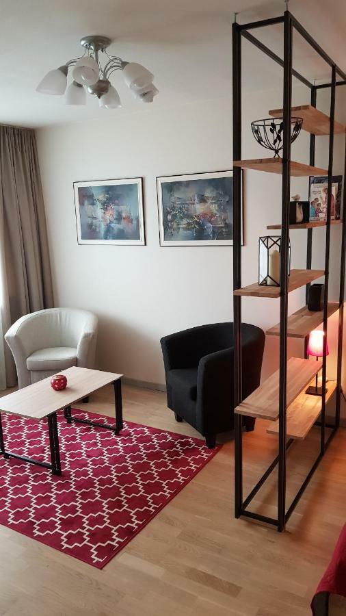 Gireles Apartamentai Kaišiadorys Екстериор снимка