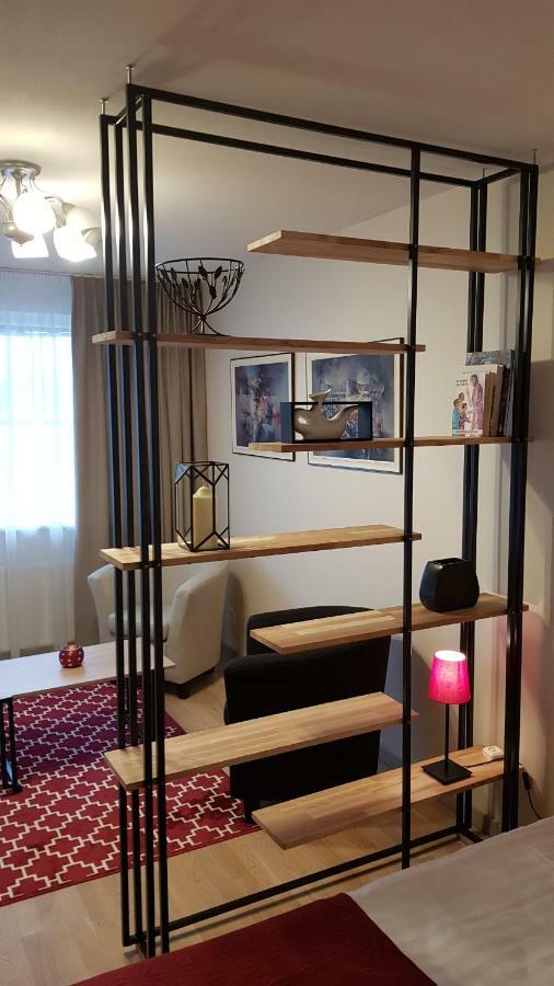 Gireles Apartamentai Kaišiadorys Екстериор снимка
